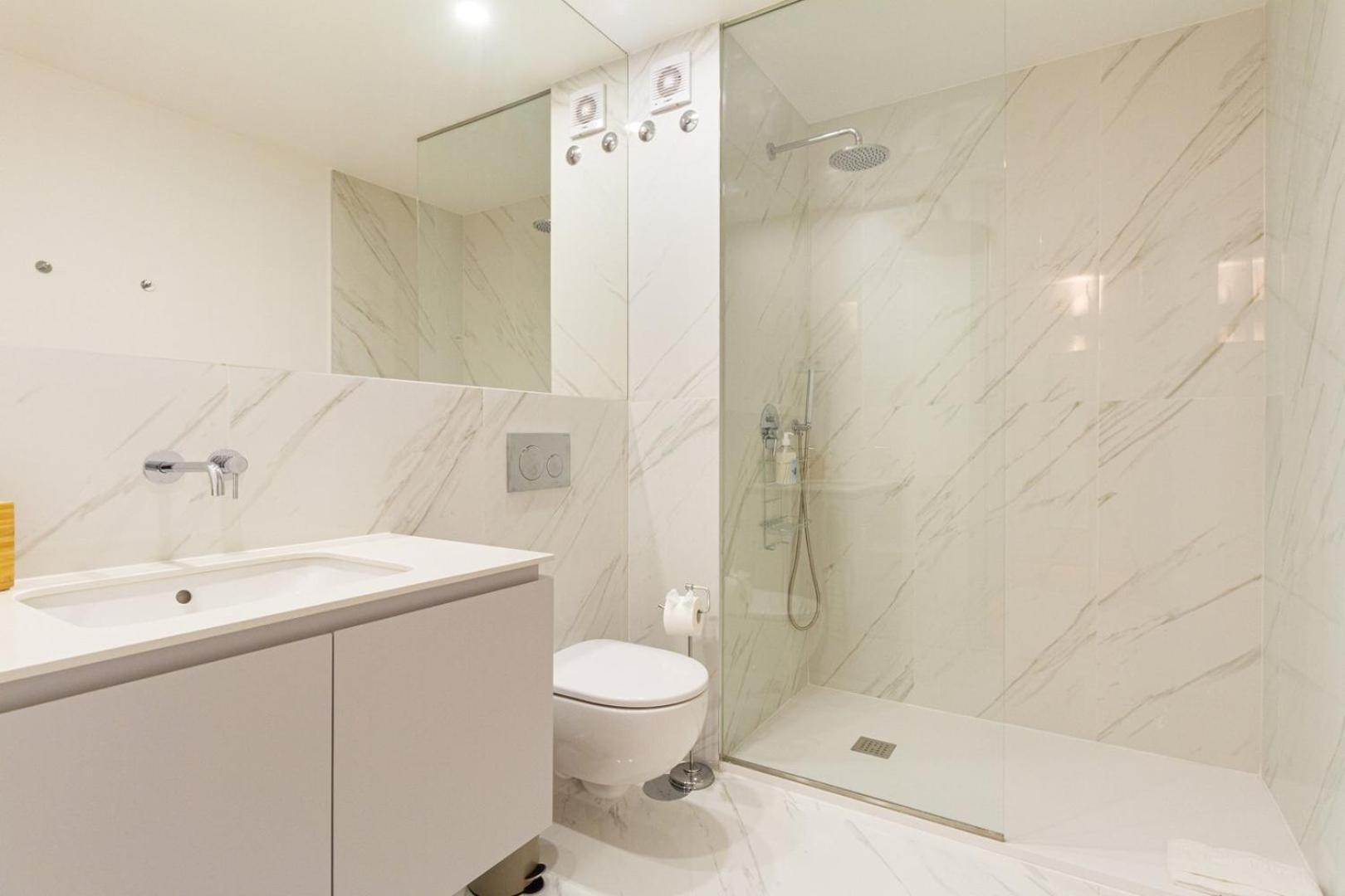 Guestready - Cozy Vitoria Apartment Porto Luaran gambar