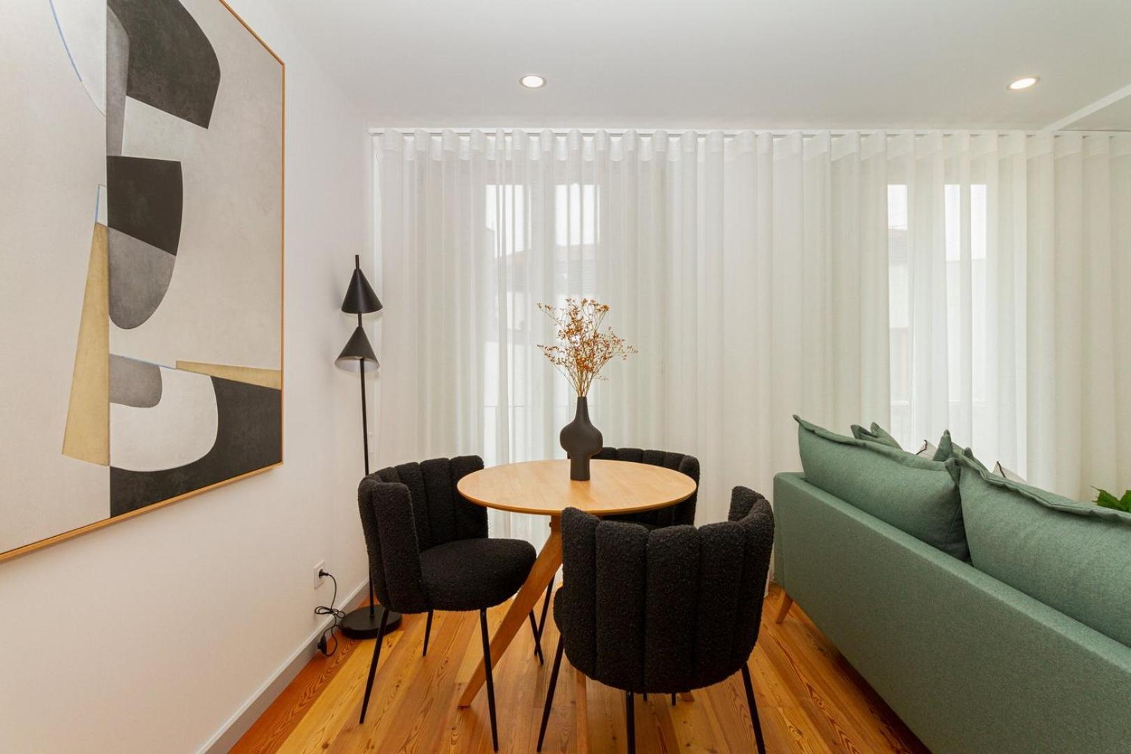 Guestready - Cozy Vitoria Apartment Porto Luaran gambar