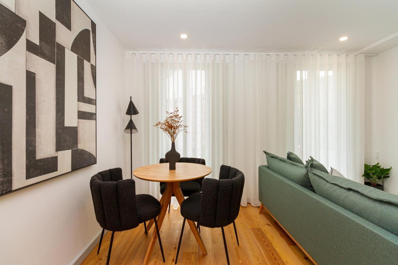 Guestready - Cozy Vitoria Apartment Porto Luaran gambar