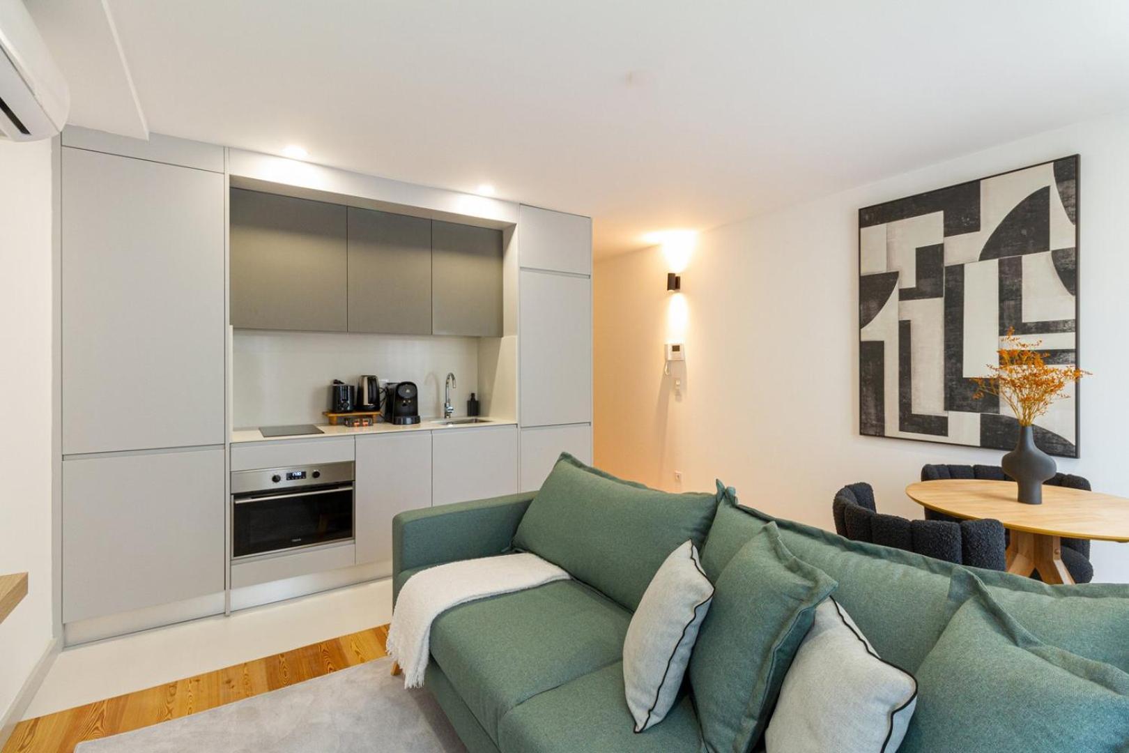 Guestready - Cozy Vitoria Apartment Porto Luaran gambar