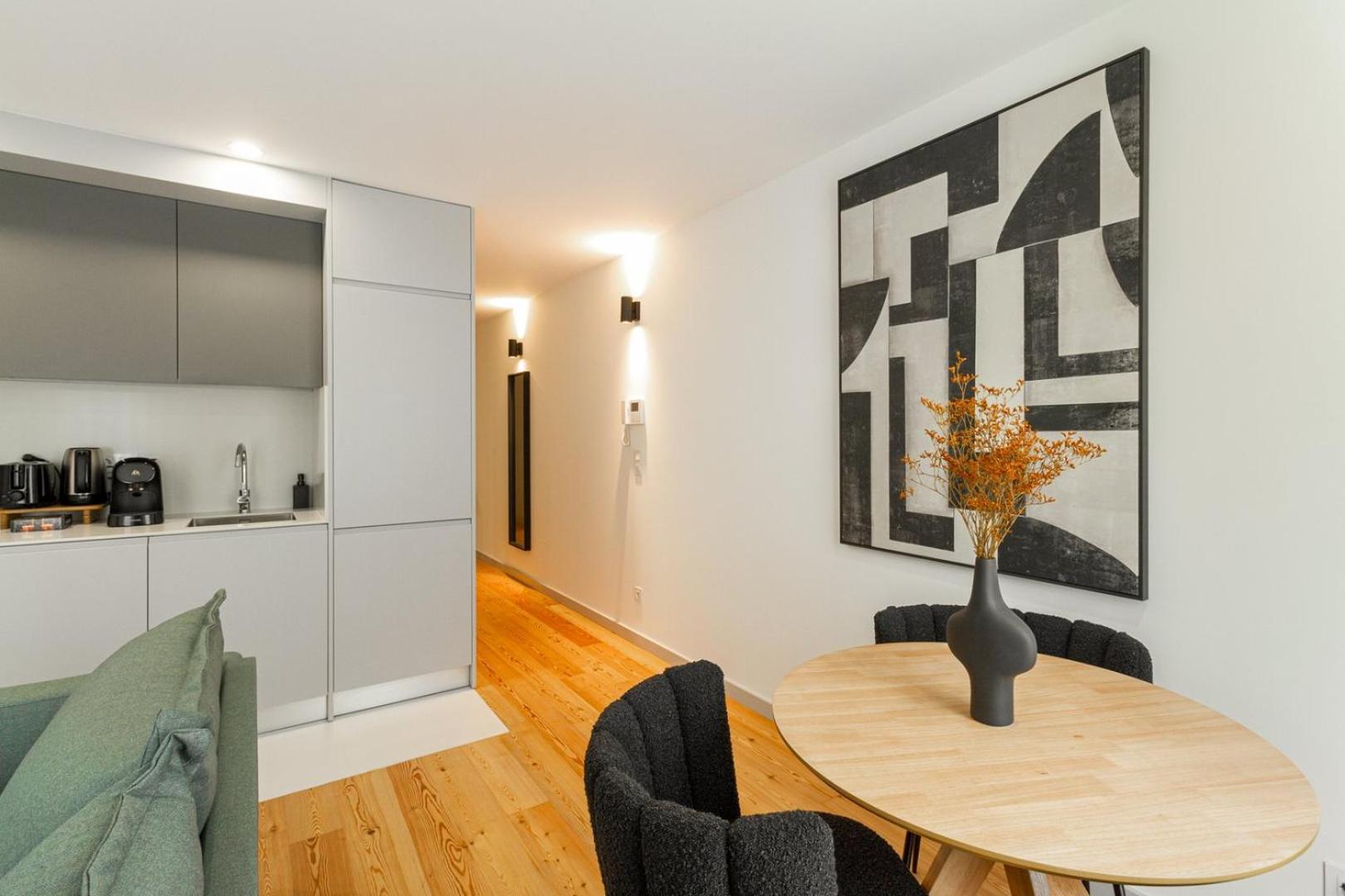 Guestready - Cozy Vitoria Apartment Porto Luaran gambar