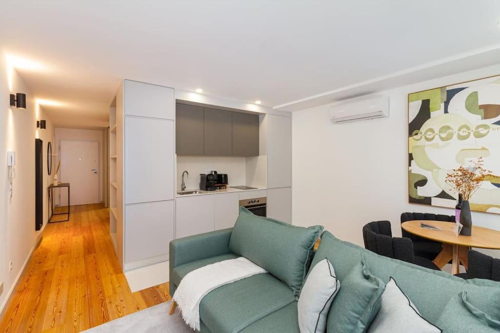 Guestready - Cozy Vitoria Apartment Porto Luaran gambar