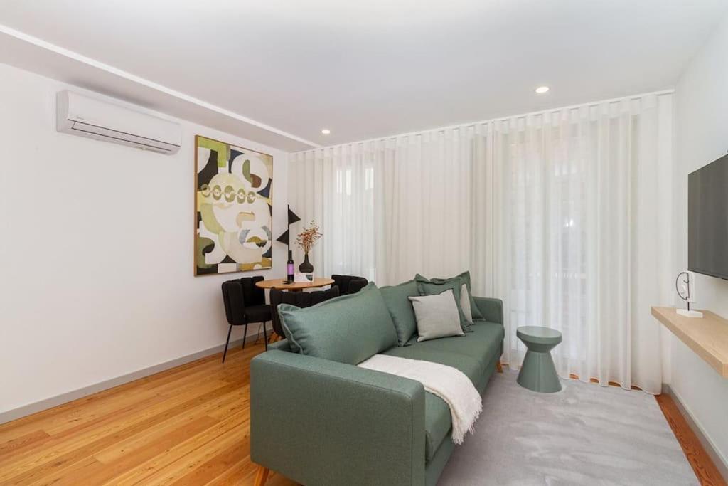 Guestready - Cozy Vitoria Apartment Porto Luaran gambar